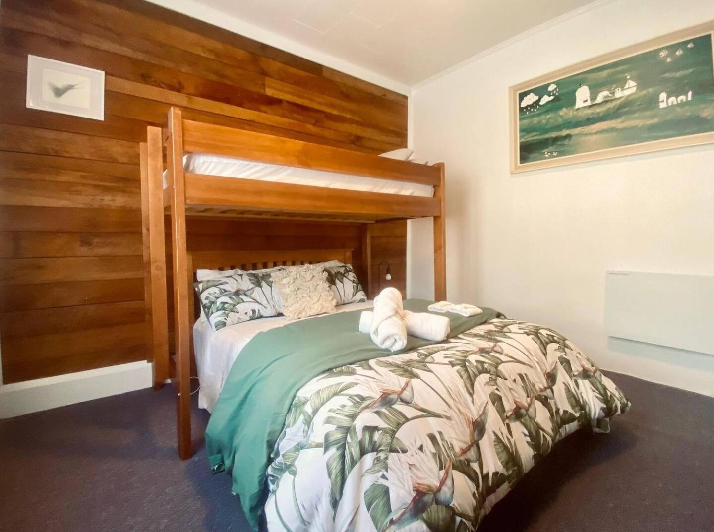 Kahu'S Nest Villa Hokitika Exterior photo